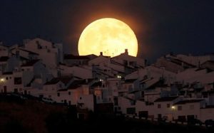 Το μεγαλύτερο φεγγάρι Στις 14 Νοεμβρίου